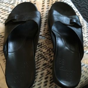 Shoes - Clark sandals